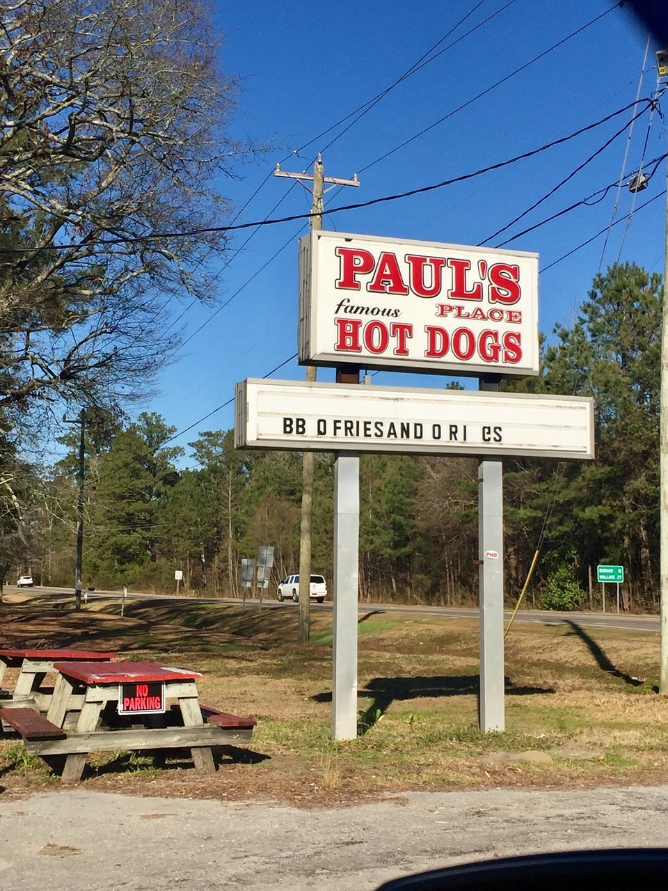 Paul`s Place Famous Hotdogs